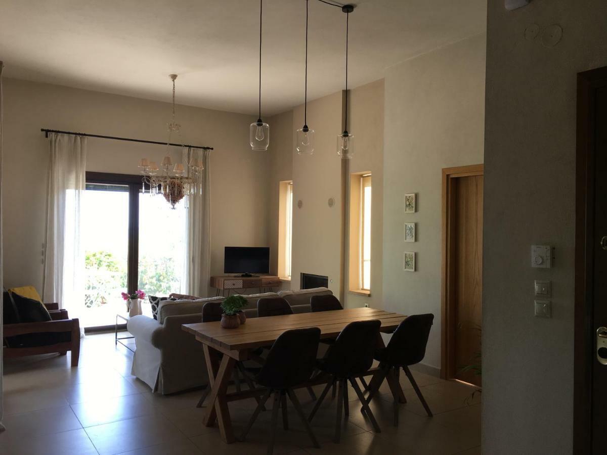 Néa Péramos Olive Tree Cottage 2 מראה חיצוני תמונה