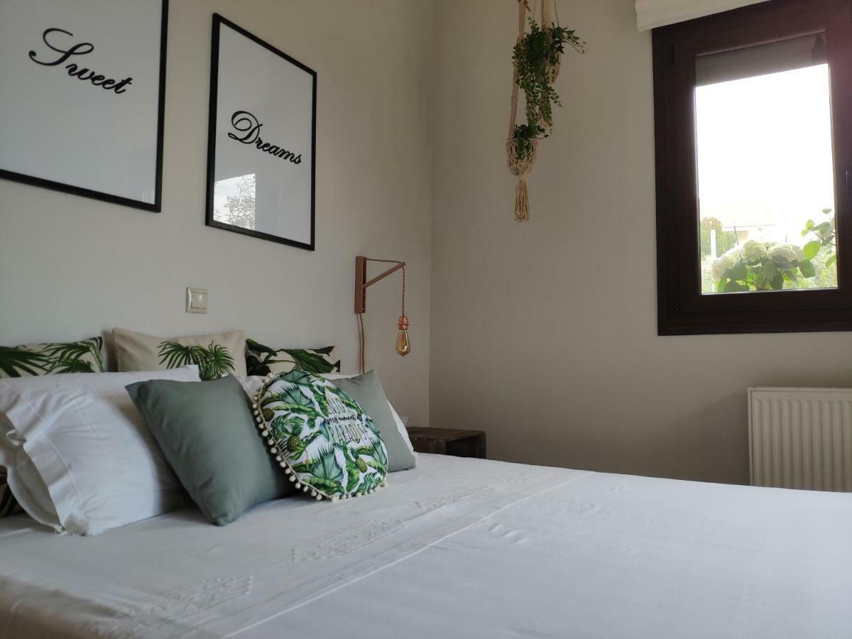 Néa Péramos Olive Tree Cottage 2 מראה חיצוני תמונה