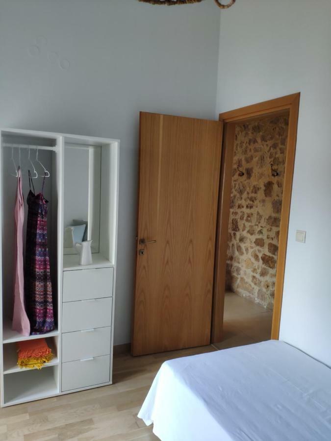 Néa Péramos Olive Tree Cottage 2 מראה חיצוני תמונה
