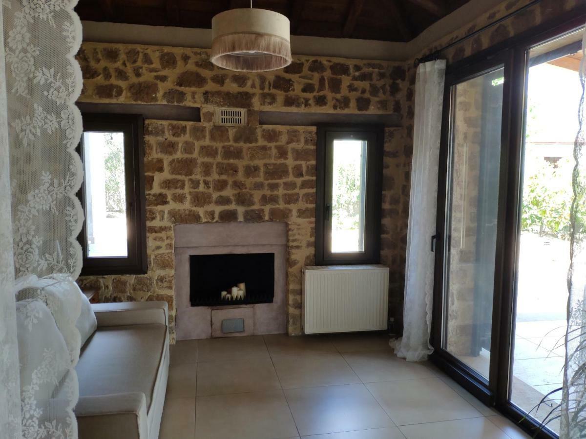 Néa Péramos Olive Tree Cottage 2 מראה חיצוני תמונה