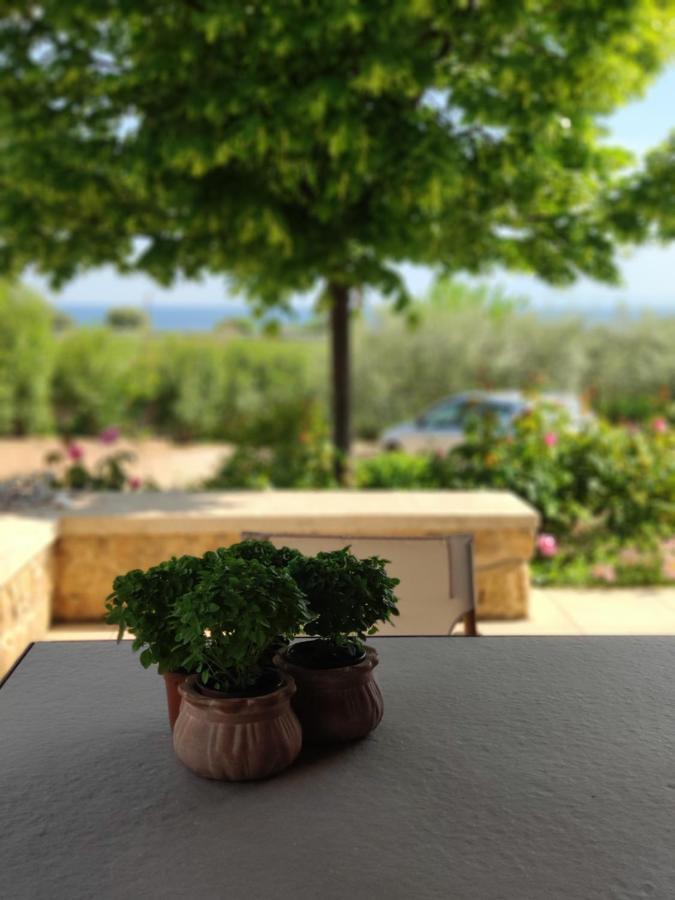 Néa Péramos Olive Tree Cottage 2 מראה חיצוני תמונה